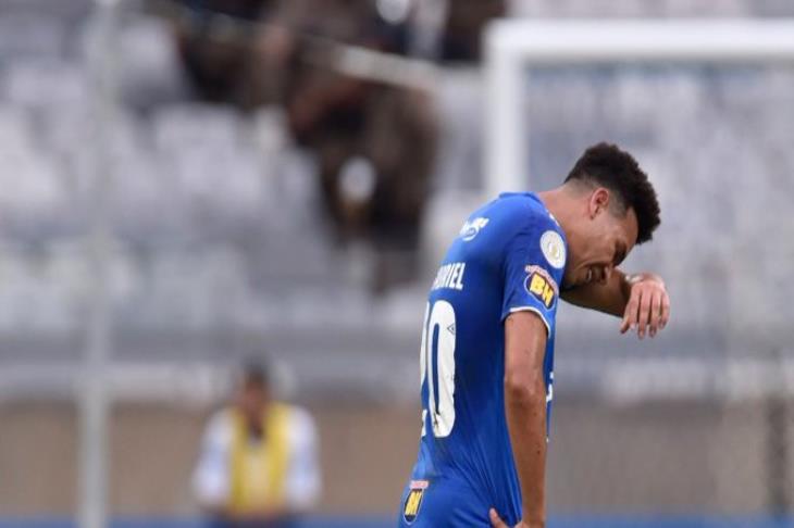 لاعب كروزيرو لاعب كروزيرو